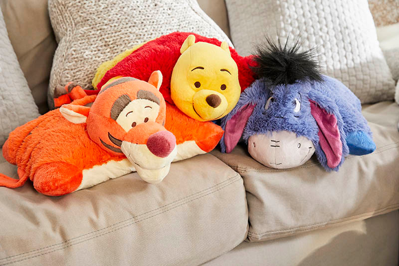Disney Winnie the Pooh Pillow Pet - Image 3